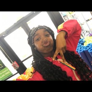 Meet your Posher, Ermonie